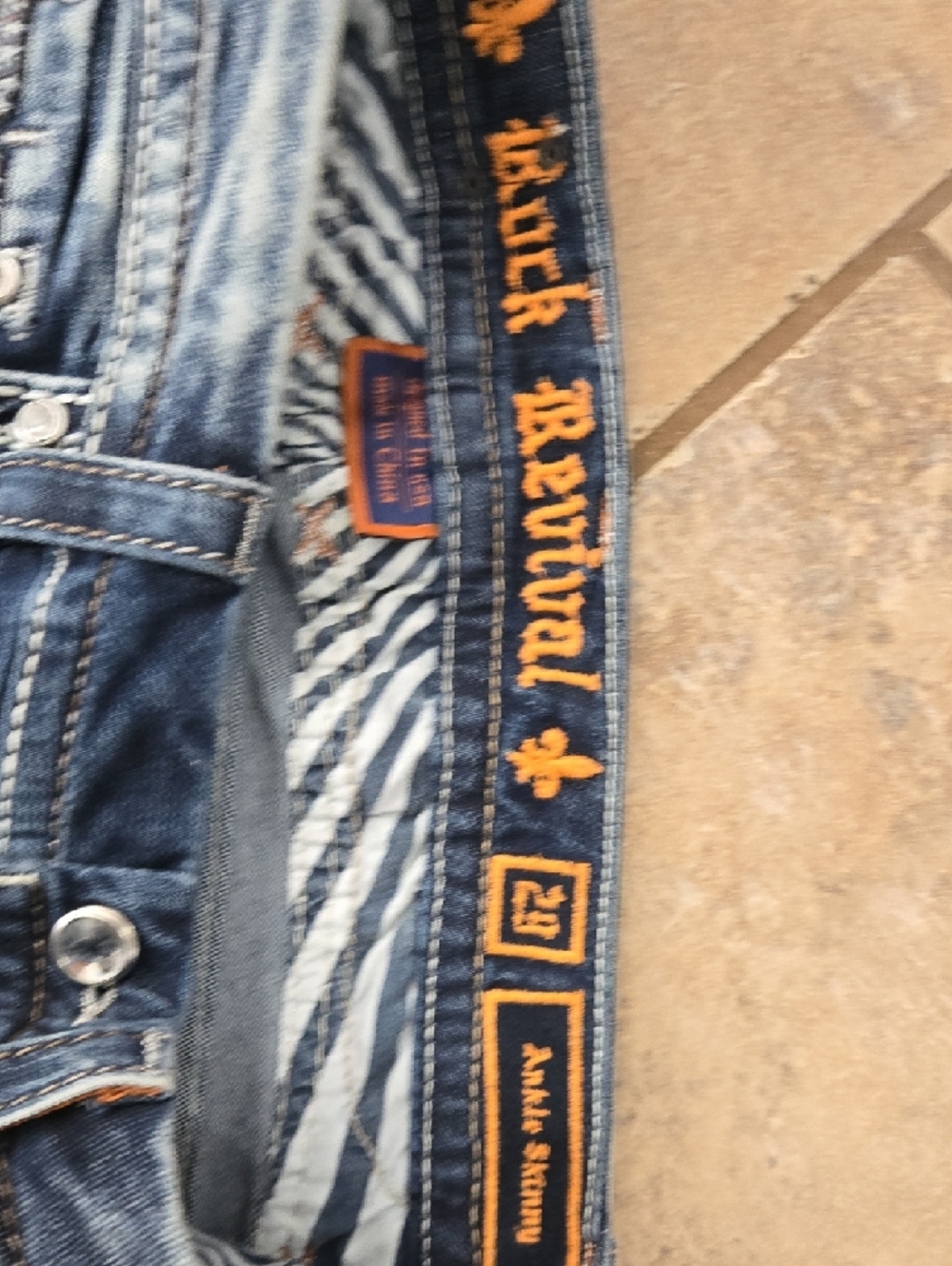 Rock Revival Embellished Ankle Skinny Jeans - Faded Blue - Picture 5 of 6